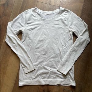 swiftly long sleeve relaxed, white